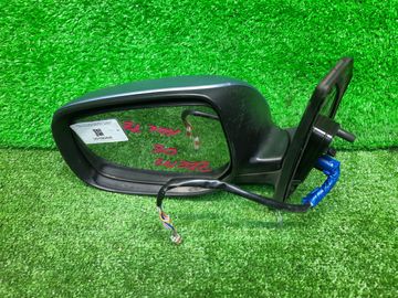 ЗЕРКАЛО НА TOYOTA COROLLA  AXIO ZRE142