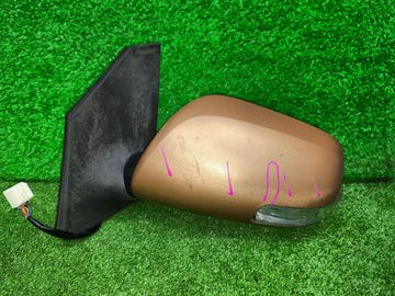 ЗЕРКАЛО НА TOYOTA COROLLA  AXIO ZRE142