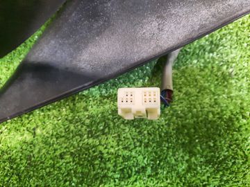 ЗЕРКАЛО НА TOYOTA RUSH J200E