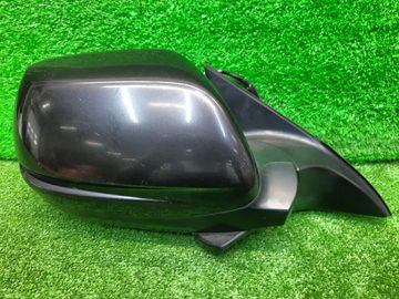 ЗЕРКАЛО НА HONDA VEZEL RU4