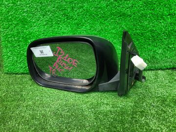 ЗЕРКАЛО НА TOYOTA RUSH J210E