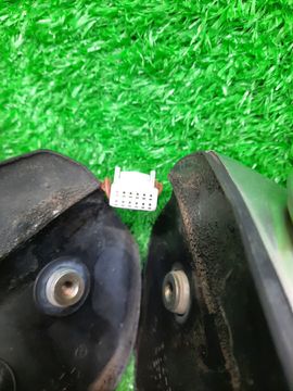 ЗЕРКАЛО НА NISSAN SERENA PC24