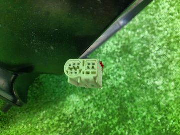 ЗЕРКАЛО НА TOYOTA PRIUS ALPHA ZVW41W