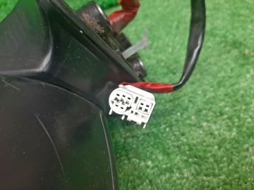 ЗЕРКАЛО НА TOYOTA PRIUS ALPHA ZVW41W