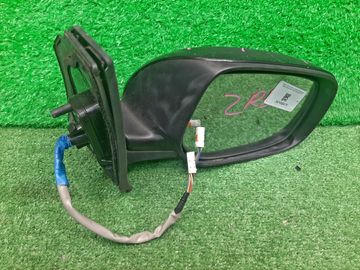 ЗЕРКАЛО НА TOYOTA COROLLA  AXIO ZRE142