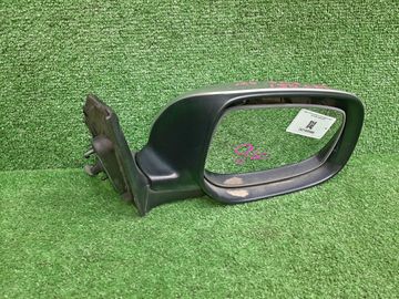 ЗЕРКАЛО НА TOYOTA AVENSIS AZT250