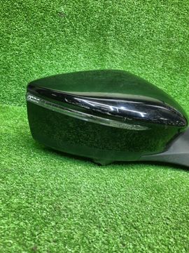 ЗЕРКАЛО НА NISSAN LEAF ZE1