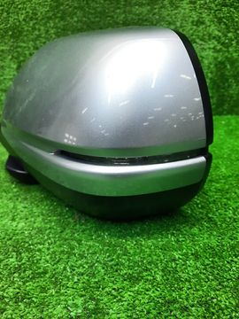 ЗЕРКАЛО НА HONDA VEZEL RU4