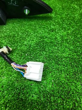 ЗЕРКАЛО НА HONDA VEZEL RU4