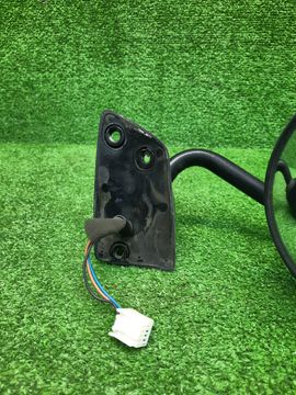 ЗЕРКАЛО НА MAZDA BONGO SK82V