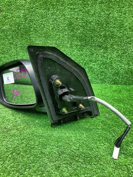 ЗЕРКАЛО НА TOYOTA COROLLA NZE121