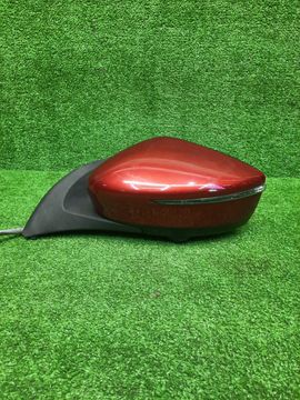 ЗЕРКАЛО НА NISSAN LEAF ZE1