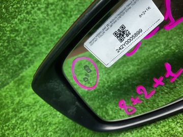 ЗЕРКАЛО НА NISSAN LEAF ZE1