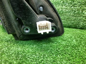 ЗЕРКАЛО НА MITSUBISHI AIRTREK CU2W