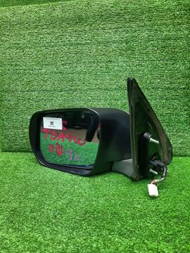 ЗЕРКАЛО НА SUZUKI ESCUDO TDA4W