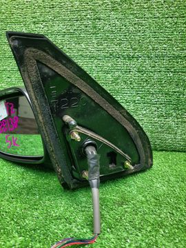 ЗЕРКАЛО НА TOYOTA VOLTZ ZZE138