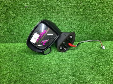 ЗЕРКАЛО НА TOYOTA TANK M900A