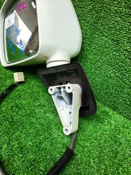 ЗЕРКАЛО НА TOYOTA HARRIER MCU10W