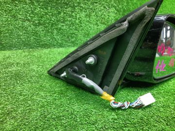 ЗЕРКАЛО НА NISSAN FUGA Y50