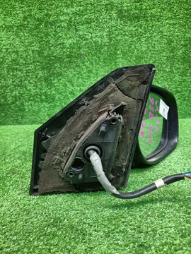 ЗЕРКАЛО НА TOYOTA AVENSIS AZT251