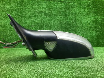 ЗЕРКАЛО НА VOLKSWAGEN JETTA 1K1