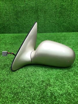 ЗЕРКАЛО НА NISSAN BLUEBIRD SYLPHY G10