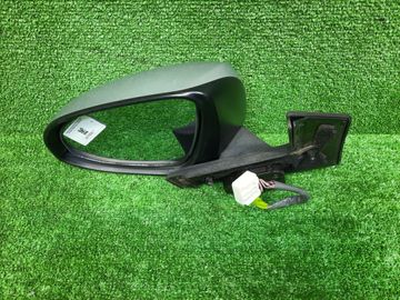 ЗЕРКАЛО НА TOYOTA AQUA NHP10