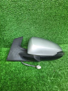 ЗЕРКАЛО НА TOYOTA AQUA NHP10