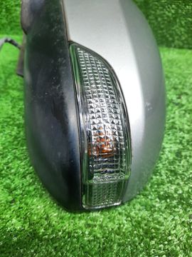 ЗЕРКАЛО НА TOYOTA AQUA NHP10