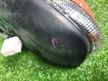 ЗЕРКАЛО НА TOYOTA AQUA NHP10