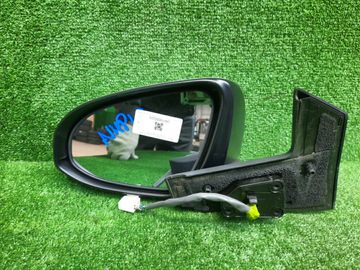 ЗЕРКАЛО НА TOYOTA AQUA NHP10