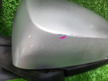 ЗЕРКАЛО НА TOYOTA AQUA NHP10