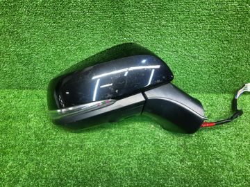 ЗЕРКАЛО НА TOYOTA RAV4 AXAH54