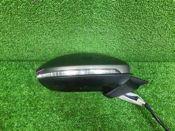 ЗЕРКАЛО НА VOLKSWAGEN GOLF 5G1