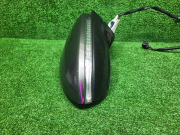 ЗЕРКАЛО НА VOLKSWAGEN GOLF 5G1