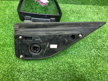 ЗЕРКАЛО НА HONDA ELEMENT YH2