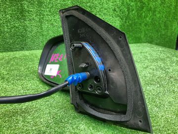 ЗЕРКАЛО НА TOYOTA COROLLA FIELDER NZE141G