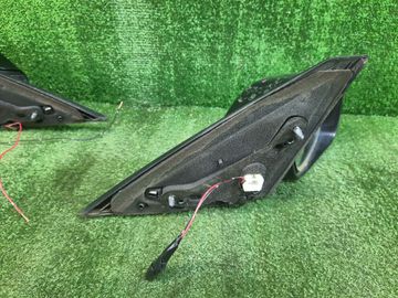 ЗЕРКАЛО НА MAZDA AXELA BKEP