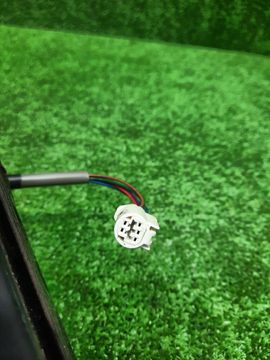 ЗЕРКАЛО НА TOYOTA VOLTZ ZZE136