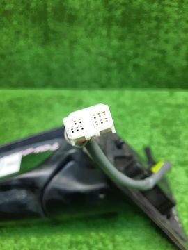 ЗЕРКАЛО НА TOYOTA AQUA NHP10