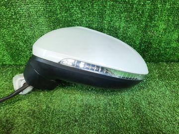 ЗЕРКАЛО НА VOLKSWAGEN PASSAT 3G2