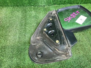 ЗЕРКАЛО НА MAZDA BONGO SK82V