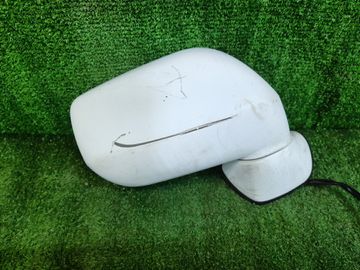 ЗЕРКАЛО НА NISSAN RNESSA N30