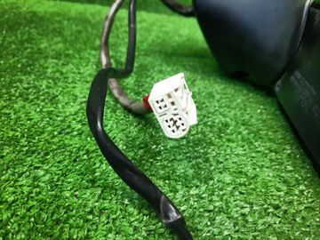 ЗЕРКАЛО НА TOYOTA PRIUS ALPHA ZVW41W