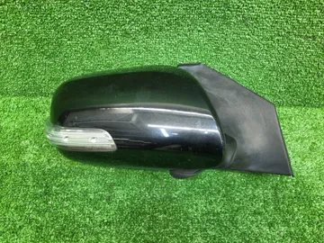 ЗЕРКАЛО НА TOYOTA AVENSIS AZT251