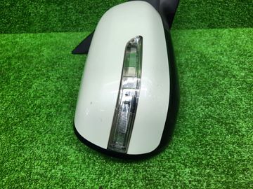 ЗЕРКАЛО НА SUZUKI ESCUDO TD54W