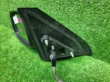 ЗЕРКАЛО НА TOYOTA PROBOX NCP51V
