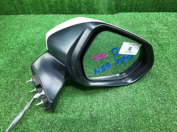 ЗЕРКАЛО НА TOYOTA SIENTA NSP170G