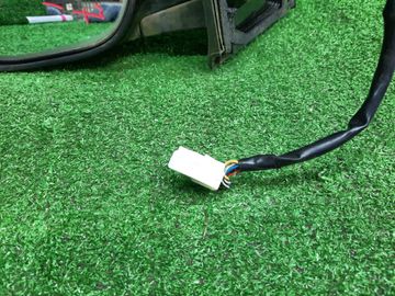 ЗЕРКАЛО НА TOYOTA COROLLA  AXIO NZE141
