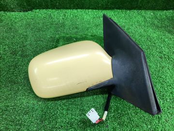 ЗЕРКАЛО НА TOYOTA VITZ SCP13